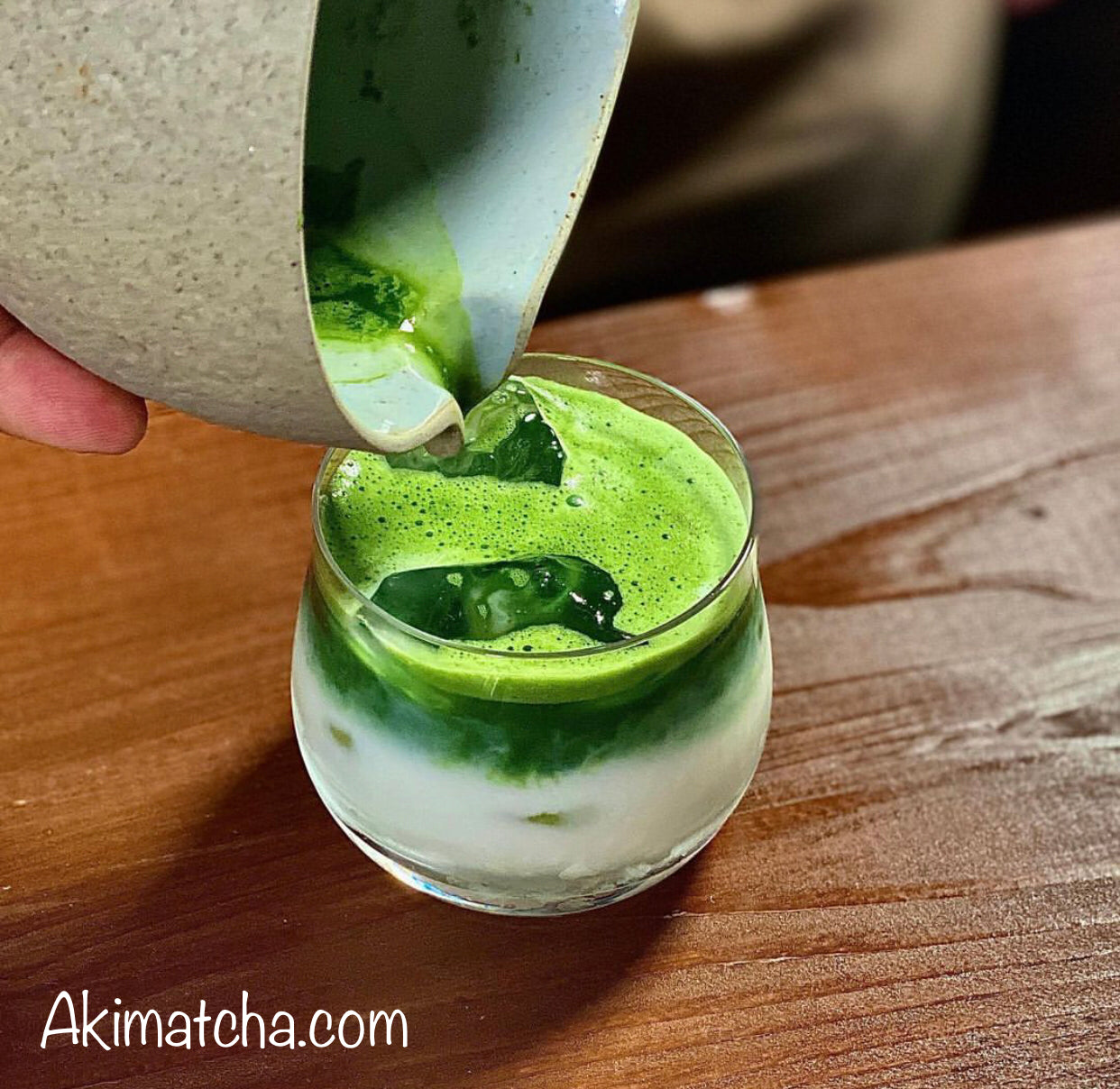AKI MATCHA - Emerald Elixir Matcha Green Tea Powder | Made from high quality tea leaves, Spring Harvest in Tenryu Mountain, Shizuoka | Premium Barista Matcha Powder - Made in Japan | Size 100g (50 servings)